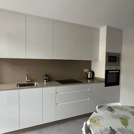 Maria De Lucia- Atico Appartement